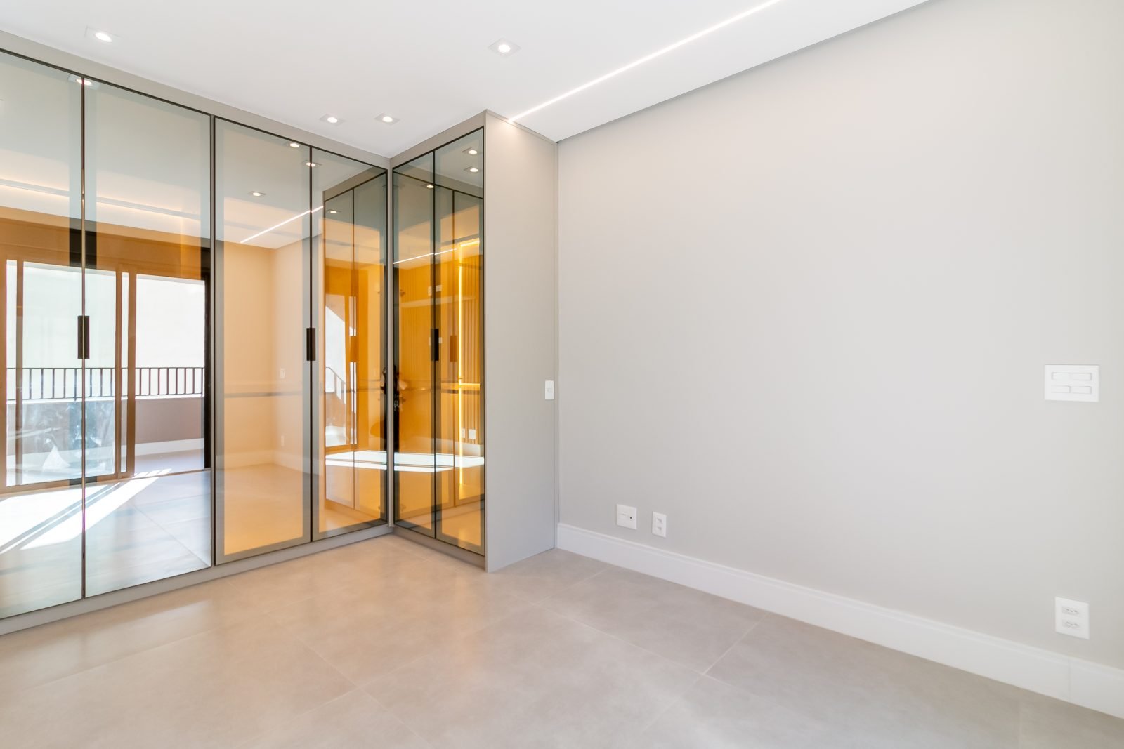 Foto 17 de Apartamento à Venda em Pinheiros | 169 m² | 3 Suítes | Sofisticação e Localização Privilegiada