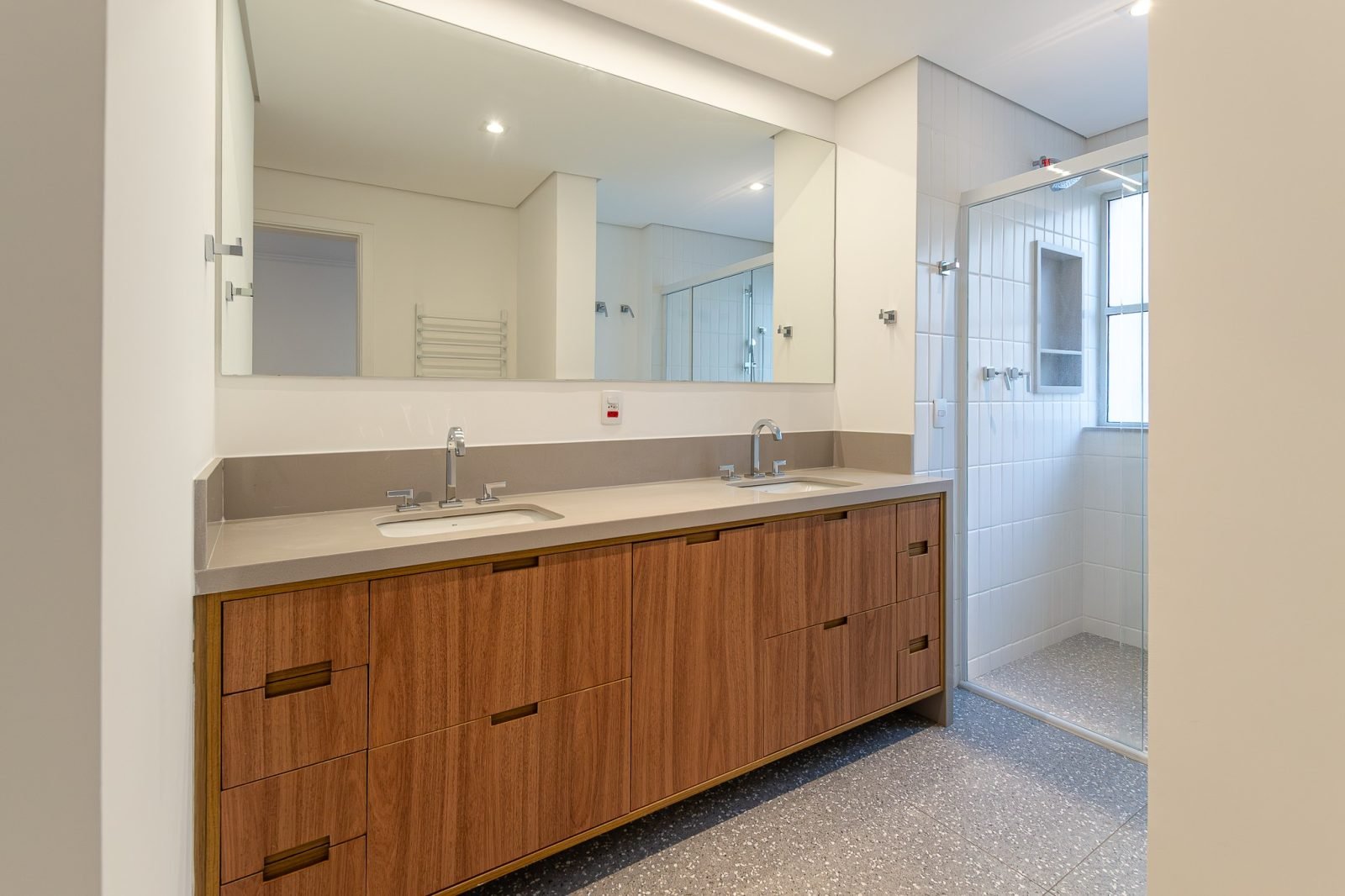 Foto 24 de Apartamento Exclusivo em Higienópolis, 270 m², 3 Dorm, 2 Suítes, Ampla Varanda e 1 por Andar