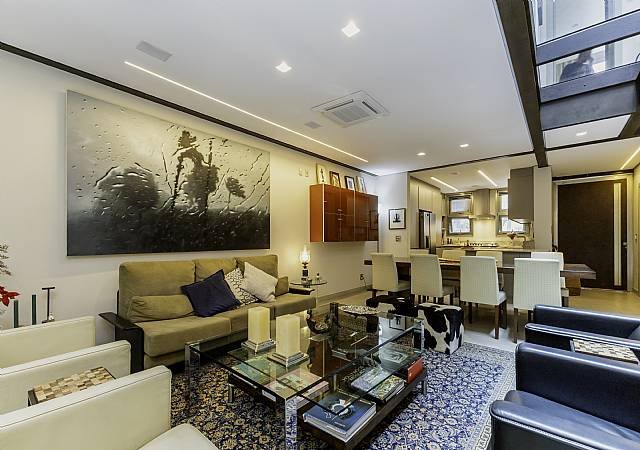 🏡 Exclusiva Casa de Vila a 1.200m do Parque Ibirapuera, R$ 6.000.000,00