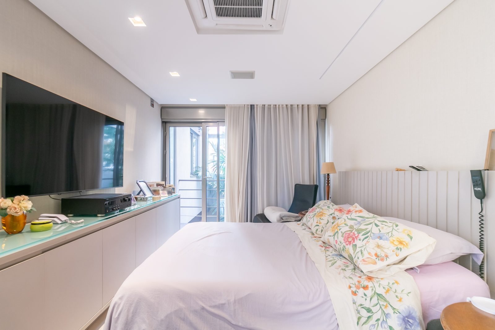 Foto 24 de Casa Nova de Alto Padrão na Vila Mariana | 3 Suítes | 240 m² | Próxima ao Ibirapuera