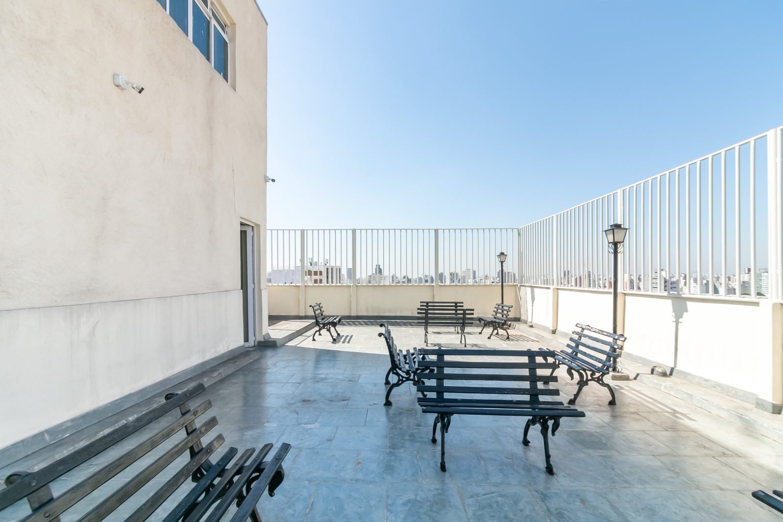 Foto 21 de Apartamento Mobiliado à Venda na Bela Vista, 42m², 1 Quarto, Vista Livre e Ótima Localização