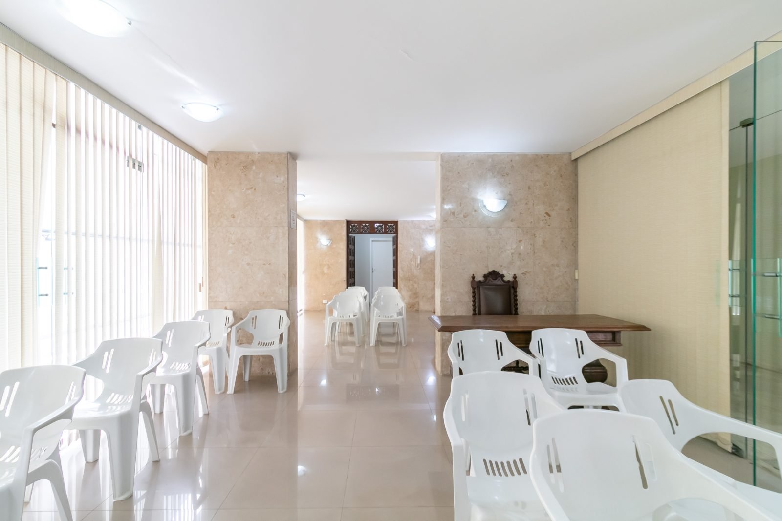 Foto 36 de Apartamento 100 m² Mobiliado no Jardins, 2 Dorms, 1 Suíte, Vista Livre e 1 Vaga