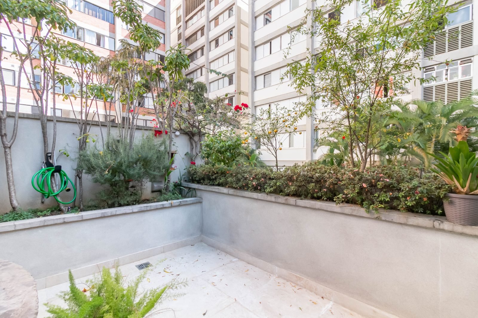 Foto 13 de Casa Nova de Alto Padrão na Vila Mariana | 3 Suítes | 240 m² | Próxima ao Ibirapuera