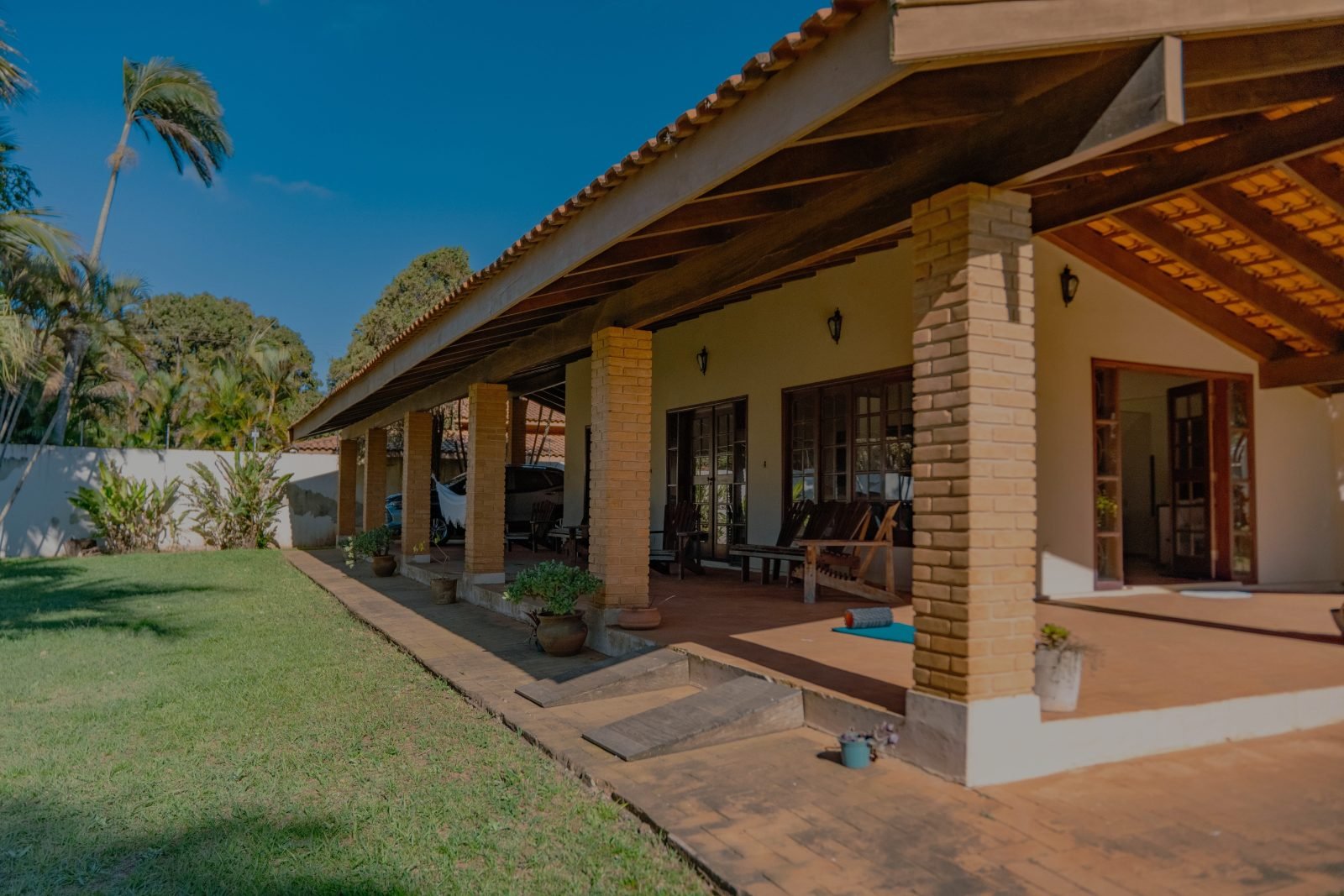 Foto 5 de Casa de Alto Padrão à Venda de Frente para a Represa de Avaré | 2.000 m² de Terreno | 4 Dormitórios