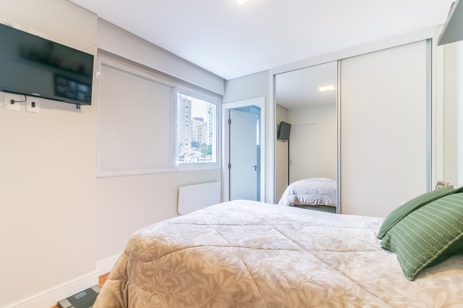 Foto 13 de Morar com Estilo no Jardim Paulista: Apartamento de 98m² com Suíte e Área de Lazer!