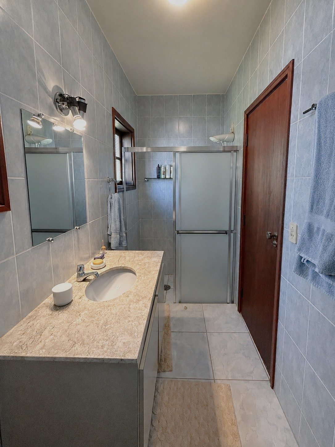 Foto 28 de Casa de Alto Padrão à Venda de Frente para a Represa de Avaré | 2.000 m² de Terreno | 4 Dormitórios
