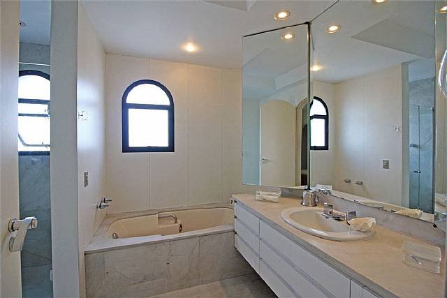 Foto 6 de Apartamento à venda no Jardins com 276m² 4 Quartos 2 suites 3 vagas, R$ 3.155.000,00
