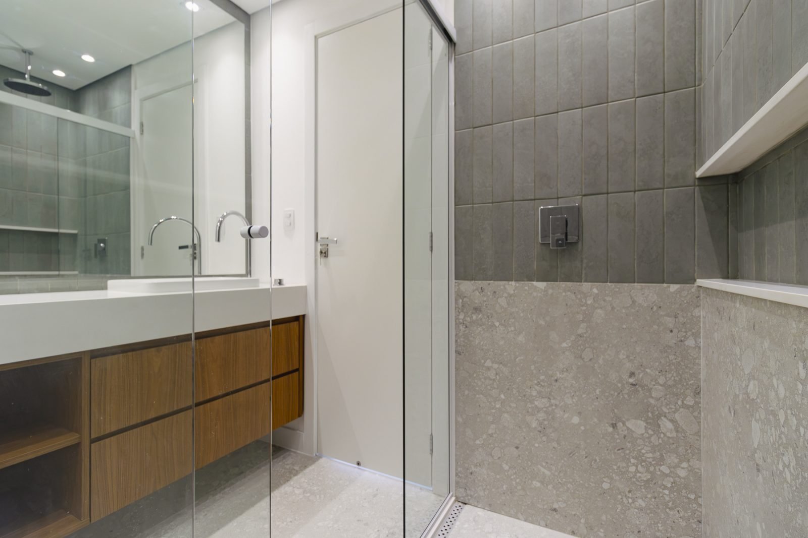 Foto 15 de Excelente apartamento no Itaim Bibi, com 3 suítes e 112,27 m² no Itaim Bibi - SP