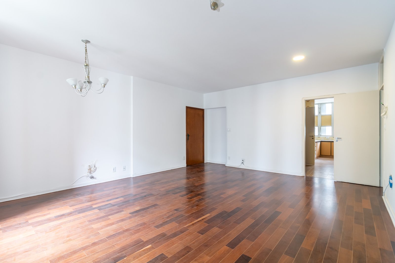 Foto 6 de Apartamento no Jardins com 106 m² | 2 Dormitórios (1 Suíte) e Vaga Demarcada, R$ 1.250.000,00