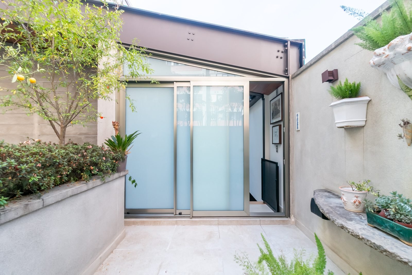 Foto 15 de Casa Nova de Alto Padrão na Vila Mariana | 3 Suítes | 240 m² | Próxima ao Ibirapuera