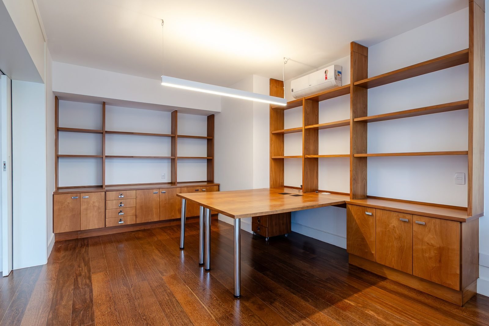 Foto 8 de Apartamento Exclusivo em Higienópolis, 270 m², 3 Dorm, 2 Suítes, Ampla Varanda e 1 por Andar