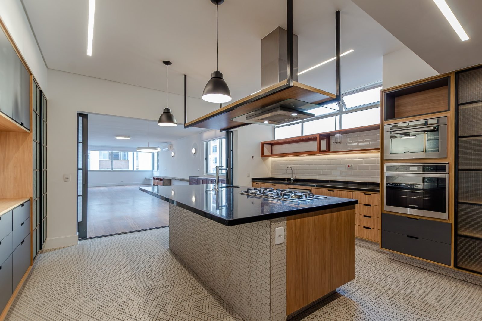Foto 14 de Apartamento Exclusivo em Higienópolis, 270 m², 3 Dorm, 2 Suítes, Ampla Varanda e 1 por Andar