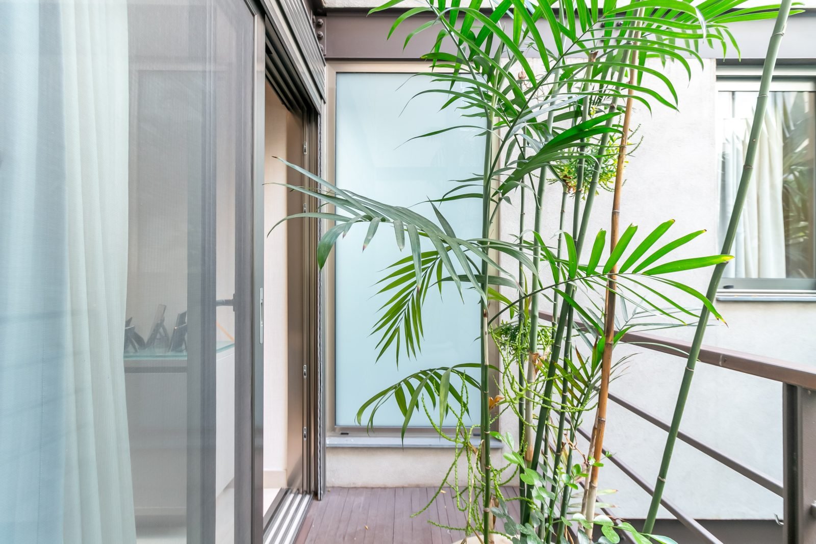 Foto 31 de Casa Nova de Alto Padrão na Vila Mariana | 3 Suítes | 240 m² | Próxima ao Ibirapuera