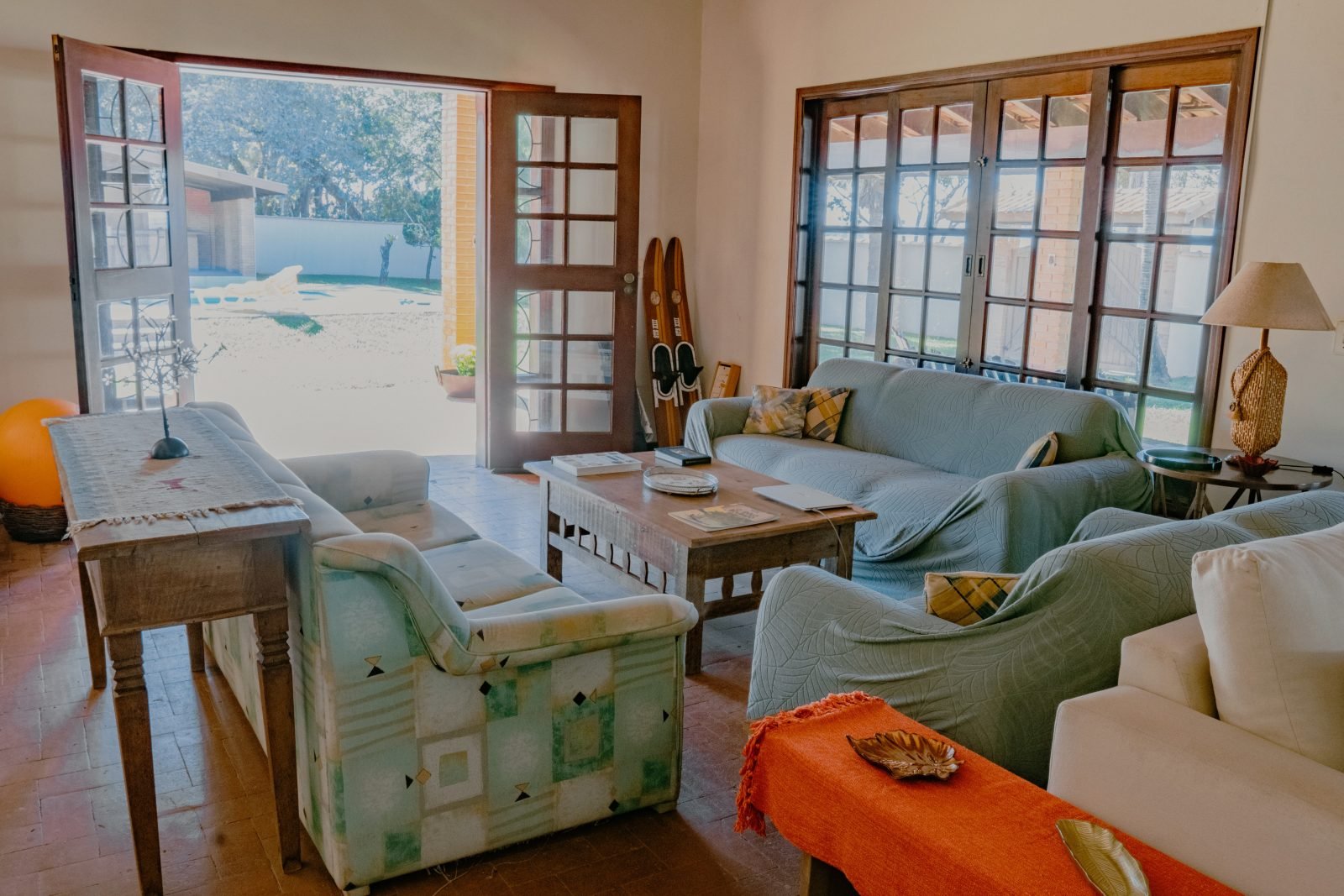 Foto 12 de Casa de Alto Padrão à Venda de Frente para a Represa de Avaré | 2.000 m² de Terreno | 4 Dormitórios