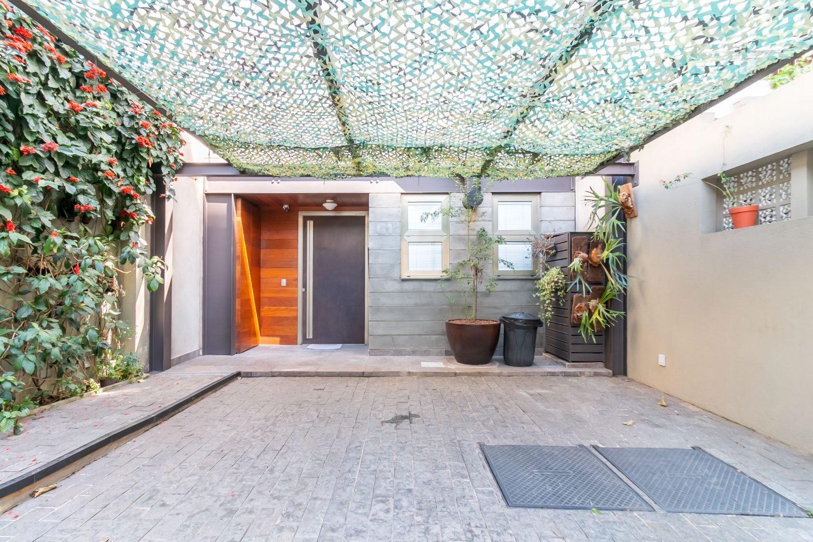 Foto 63 de Casa Nova de Alto Padrão na Vila Mariana | 3 Suítes | 240 m² | Próxima ao Ibirapuera