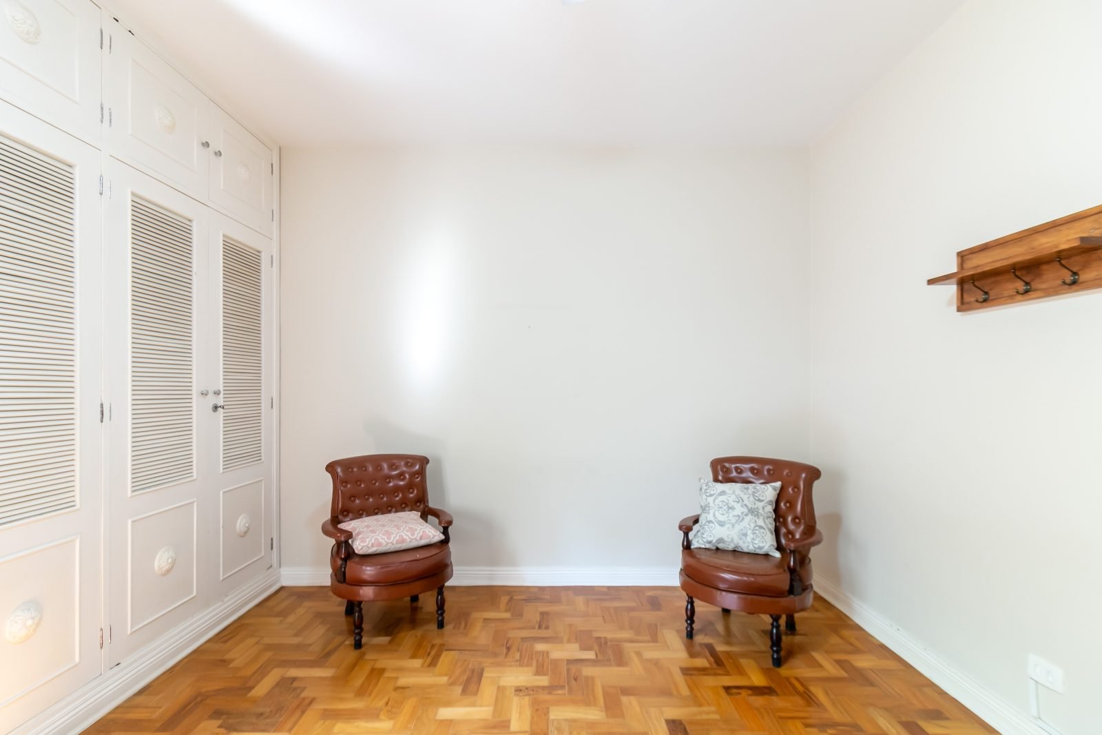 Foto 25 de Apartamento 3 Dormitórios (1 Suíte) | 171 m² no Jardim Paulista | Sala Ampla de 50 m²