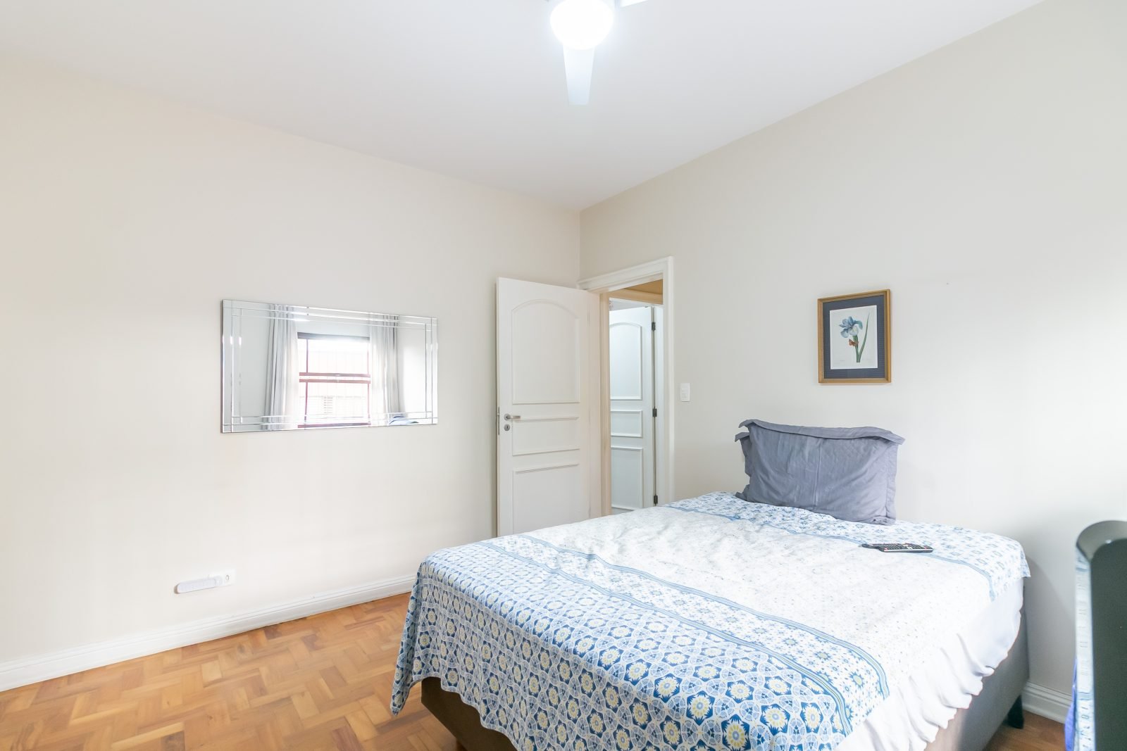 Foto 15 de Apartamento 3 Dormitórios (1 Suíte) | 171 m² no Jardim Paulista | Sala Ampla de 50 m²