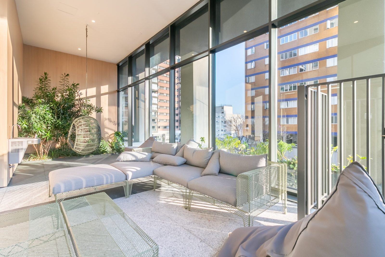 Foto 53 de Apartamento à Venda em Pinheiros | 169 m² | 3 Suítes | Sofisticação e Localização Privilegiada