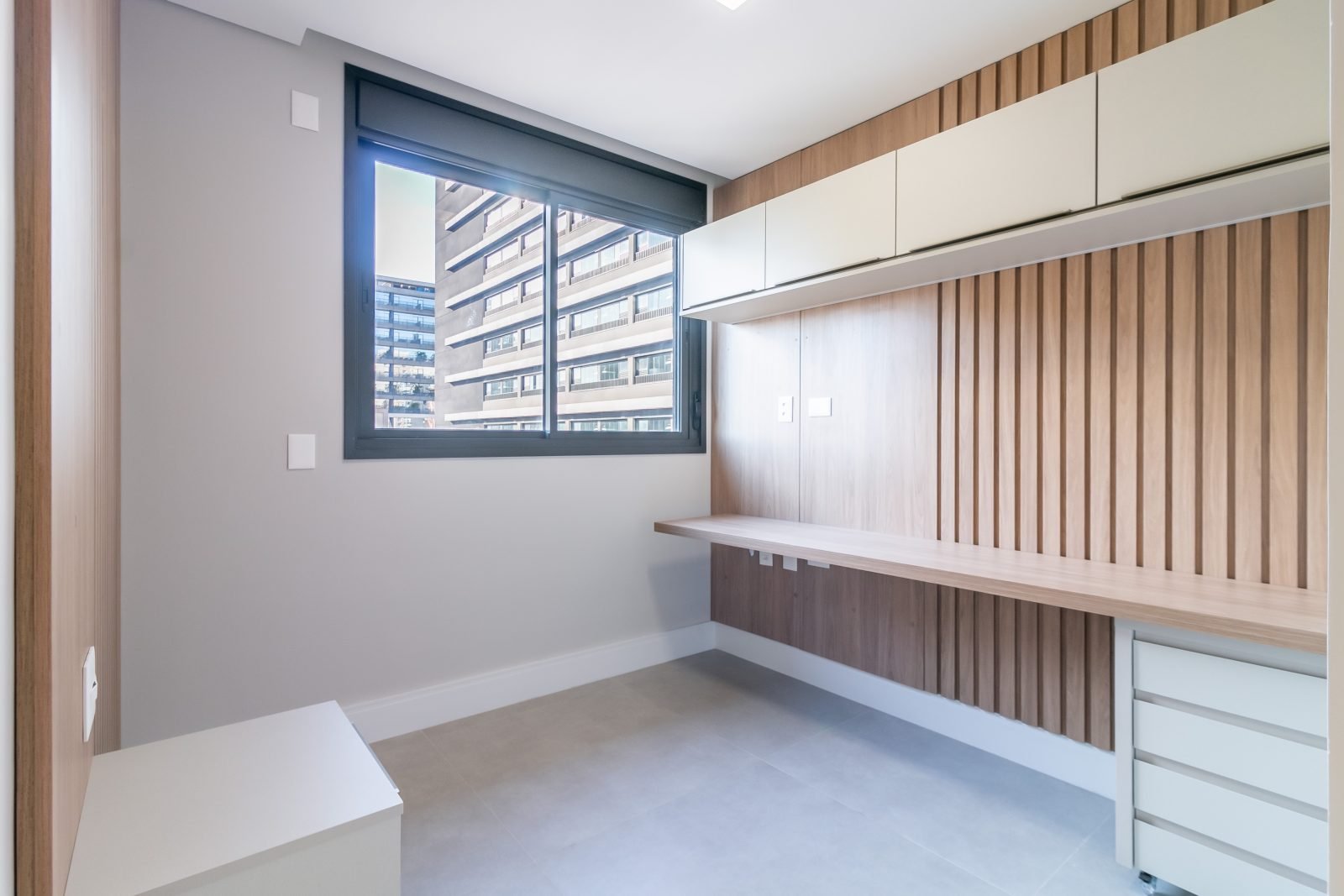 Foto 35 de Apartamento à Venda em Pinheiros | 169 m² | 3 Suítes | Sofisticação e Localização Privilegiada