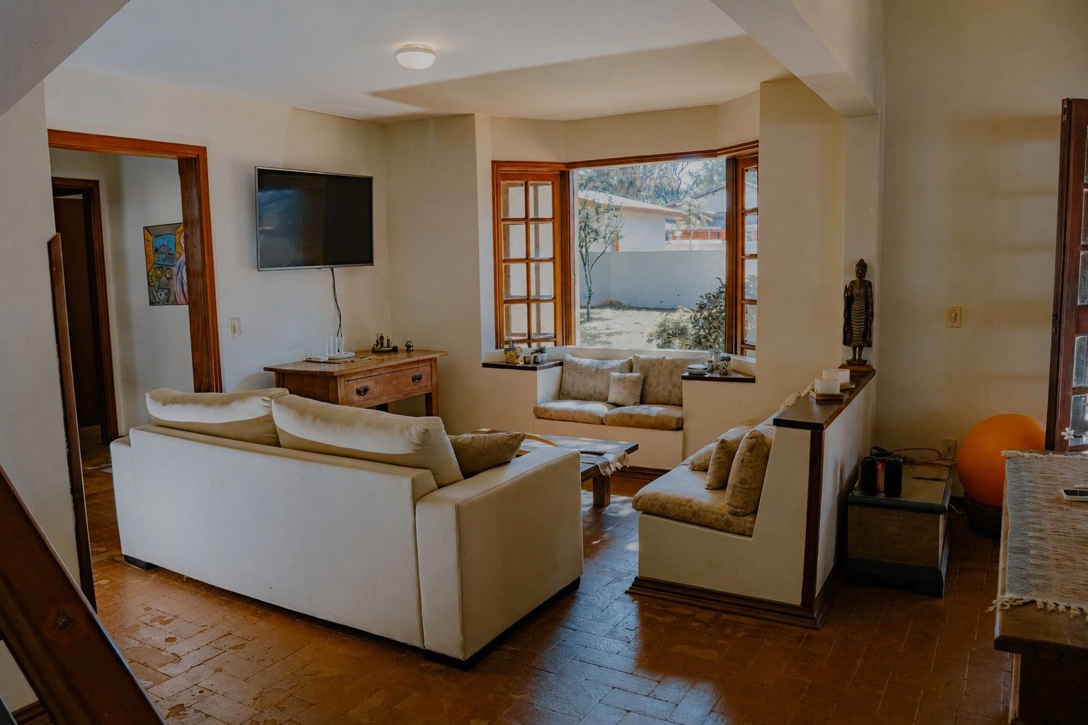 Foto 15 de Casa de Alto Padrão à Venda de Frente para a Represa de Avaré | 2.000 m² de Terreno | 4 Dormitórios