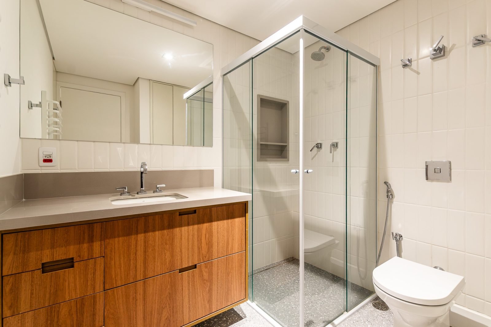 Foto 21 de Apartamento Exclusivo em Higienópolis, 270 m², 3 Dorm, 2 Suítes, Ampla Varanda e 1 por Andar